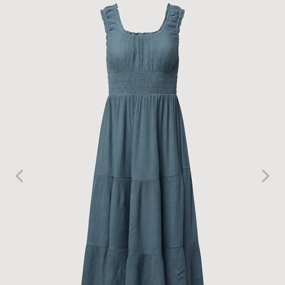 Rachel Parcell Scooped Ruffle Midi Dress